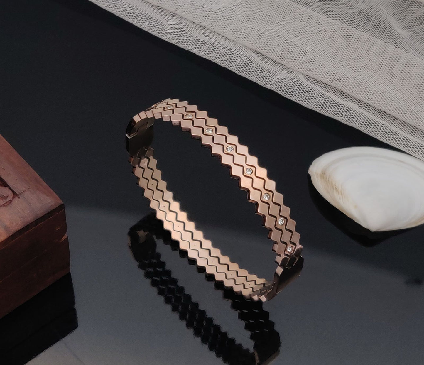 Modern Oval & Circles Bangle