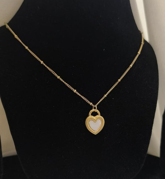 Zainif Serene Heart Locket Necklace