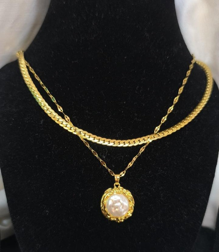 Zainif Opulent Pearl Duo Necklace